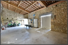Maison en pierre de charme avec piscine 4 chambres en Gironde isolée dans un cadre rare et privilégié