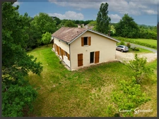Maison à vendre 3 chambres dans un cadre champêtre à SAINT MEARD DE GURCON (24)