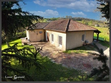 Maison Familiale à vendre 3/4 chambres sur un terrain arboré proche de Pineuilh à SAINT ANDRE ET APPELLES (33)