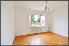 Maison à vendre 9 pièces d’environ 188 m² 7 chambres avec garage à Port-Sainte-Foy-et-Ponchapt (24)