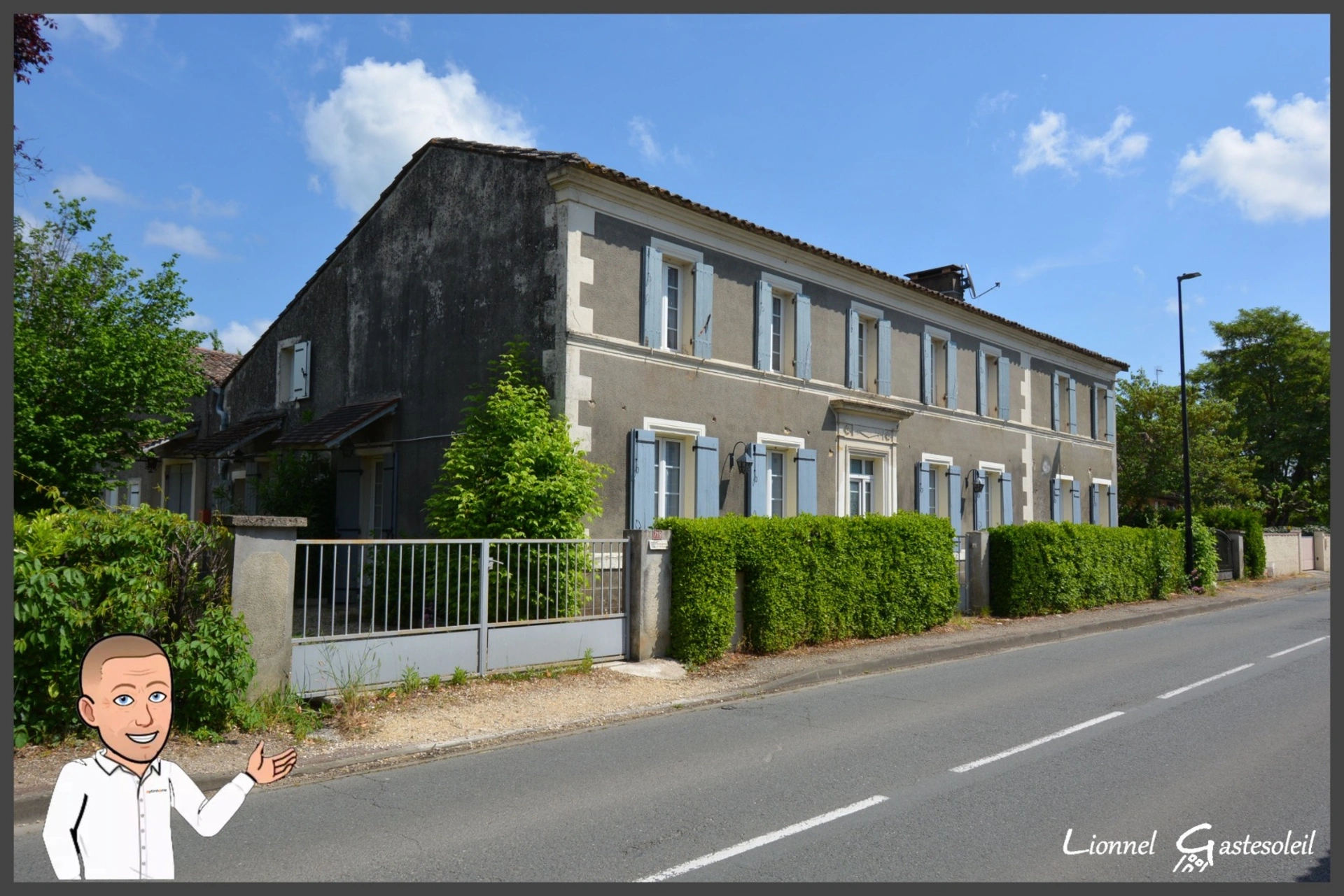 Maison 11 pièces 328 m² · à Le Fleix · 328 m² · 336 000 €