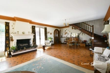 Périgourdine idéalement située 5 chambres sur un beau terrain Paysager à Pineuilh (33)