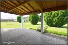Maison à vendre 8 pièces 4 à 5 Chambres vue dominante sur la commune de Bonneville et Saint Avit des Fumadières (24)