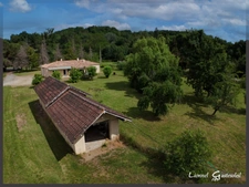 Maison à vendre de plain 3 chambres en bordure de le Dordogne sur la commune de PORT SAINTE FOY ET PONCHAPT (24)