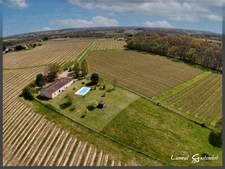 Maison en pierre de charme avec piscine 4 chambres en Gironde isolée dans un cadre rare et privilégié