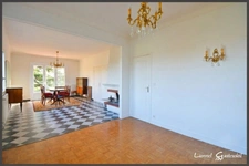 Maison à vendre 9 pièces d’environ 188 m² 7 chambres avec garage à Port-Sainte-Foy-et-Ponchapt (24)