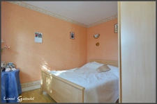 Maison à vendre 6 pièces 3 Chambres de plain pied sur la commune de Saint Antoine de Breuilh en Dordogne (24)