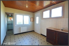 Maison à vendre 5 pièces Deux chambres et dépendances à SAINT SEURIN DE PRATS (24)