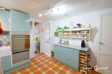Immeuble rénové avec local commercial sur la commune de Sainte Foy la Grande (33)