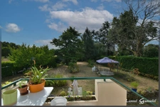 Maison familiale rénovée avec appartement indépendant proche de la Dordogne à vendre 9 pièces PINEUILH (33)
