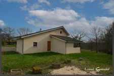 Maison à vendre 3 chambres dans un cadre champêtre à SAINT MEARD DE GURCON (24)