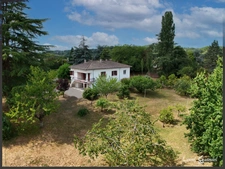 Maison à vendre 9 pièces d’environ 188 m² 7 chambres avec garage à Port-Sainte-Foy-et-Ponchapt (24)