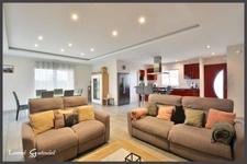 Maison à vendre 3 chambres dans un cadre champêtre à SAINT PIERRE D'EYRAUD (24)