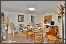 Maison familiale rénovée avec appartement indépendant en bordure de Rivière à vendre 9 pièces PINEUILH (33)