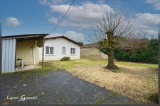 Maison à vendre de plain pied 3 chambres sur la commune de Saint Antoine de Breuilh (24)