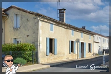 Maison en pierre avec grange à vendre 4 pièces A rénover à SAINT AVIT SAINT NAZAIRE (33)