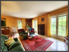 Maison à vendre avec piscine 9 pièces 4 chambres sur la commune de MONTCARET en Dordogne (24)