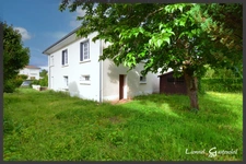 Maison familiale à vendre 4 chambres et garage sur la commune de Pineuilh (33)