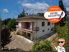 Maison à vendre 9 pièces d’environ 188 m² 7 chambres avec garage à Port-Sainte-Foy-et-Ponchapt (24)