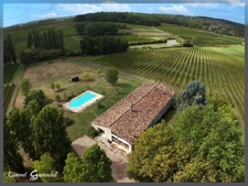 Maison en pierre de charme avec piscine 4 chambres en Gironde isolée dans un cadre rare et privilégié