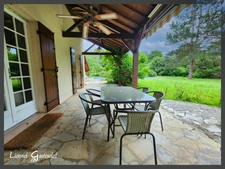 Maison à vendre avec piscine 9 pièces 4 chambres sur la commune de MONTCARET en Dordogne (24)