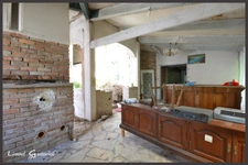 Ensemble deux maisons à rénovées en integralité à vendre avec terrain sur la communes  LIGUEUX (33)