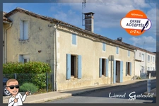 Maison en pierre avec grange à vendre 4 pièces A rénover à SAINT AVIT SAINT NAZAIRE (33)