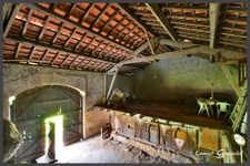 Maison en pierre avec grange à vendre 4 pièces A rénover à SAINT AVIT SAINT NAZAIRE (33)