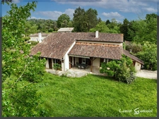 Maison à vendre avec piscine 9 pièces 4 chambres sur la commune de MONTCARET en Dordogne (24)