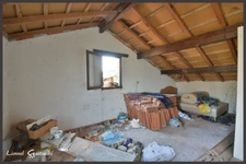 Ensemble deux maisons à rénovées en integralité à vendre avec terrain sur la communes  LIGUEUX (33)