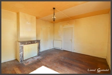 Maison en pierre avec grange à vendre 4 pièces A rénover à SAINT AVIT SAINT NAZAIRE (33)