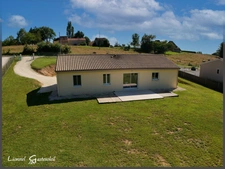 Maison à vendre 5 pièces 3 Chambres Garage attenant sur la commune de MAURENS proche de Bergerac Dordogne