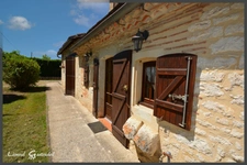 Maison à vendre 5 pièces Perigourdine en pierre à Saint Avit Saint Nazaire  (33) proche de la Dordogne 