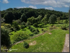 Maison en pierre avec parc de 3 ha et vue dominante à vendre à SAINT QUENTIN DE CAPLONG (33)