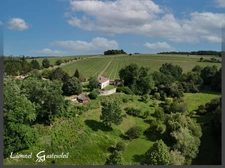 Maison en pierre avec parc de 3 ha et vue dominante à vendre à SAINT QUENTIN DE CAPLONG (33)