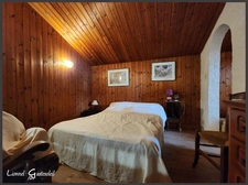 Maison à vendre de plain pieds 2/3 chambres sur la communes de Vélines en Dordogne (24)