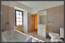 Maison en pierre avec parc de 3 ha et vue dominante à vendre à SAINT QUENTIN DE CAPLONG (33)