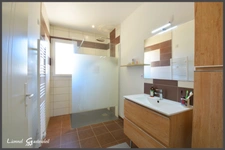 Maison à vendre 5 pièces 3 Chambres Garage attenant sur la commune de MAURENS proche de Bergerac Dordogne