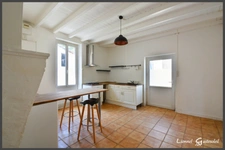 Maison de bourg en pierre avec dépendance à vendre 4 pièces à Saint-Antoine-de-Breuilh (24)