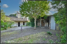 Maison à vendre en pierres disposant d'un jardin 6 pièces SAINT LAURENT DES COMBES (33) proche de SAINT EMILION 
