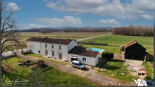 Corps de Ferme Rénové sur la commune du  Fleix (24) Dordogne.