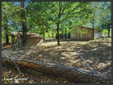 Maison à vendre de plain pied 3 chambres garage et grange sur 1.5ha à Fraisse en Dordogne   (24)