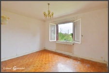 Maison à vendre 9 pièces d’environ 188 m² 7 chambres avec garage à Port-Sainte-Foy-et-Ponchapt (24)