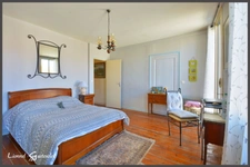 à vendre Charmante Maison de Ville dans la bastide de Sainte-Foy-la-Grande (33)