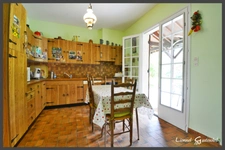 Maison à vendre avec piscine 9 pièces 4 chambres sur la commune de MONTCARET en Dordogne (24)