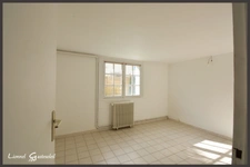 Maison familiale à vendre 4 chambres et garage sur la commune de Pineuilh (33)