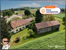 Maison avec dépendances à rénover à vendre 5 pièces 2 chambres à SAINT PIERRE D'EYRAUD en Dordogne (24)