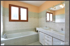 Maison à vendre de plain 3 chambres en bordure de le Dordogne sur la commune de PORT SAINTE FOY ET PONCHAPT (24)