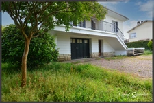 Maison familiale à vendre 4 chambres et garage sur la commune de Pineuilh (33)