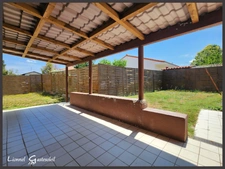 Maison à vendre 4 chambres avec jardin, parking sur la commune de Pineuilh proche de Sainte Foy la Grande (33)